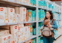 Poverty reduction alters infant brain activity Photo of woman with baby